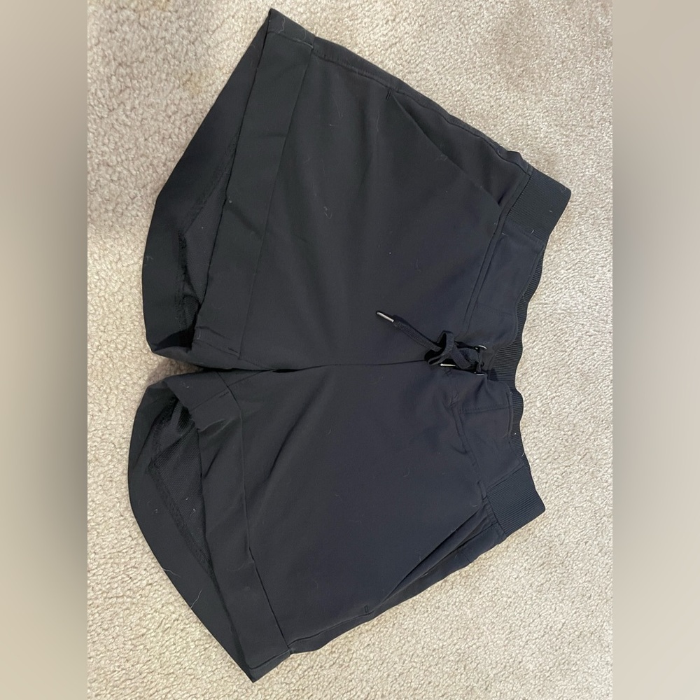 Athleta stretch active shorts